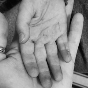 Evening Prayer: A Contemplative Offering from Mother's Manna