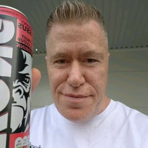 geiler podcast mit energy drinks und so