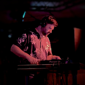 KMO Maverick - The Cut - Disco | Funky | House