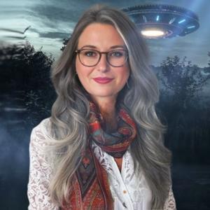 Wicked Weird with New England Queenie