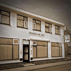 Naargens beter as Thoes