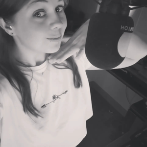 Radio news bulletins