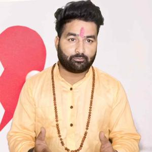 No 1 Astrologer