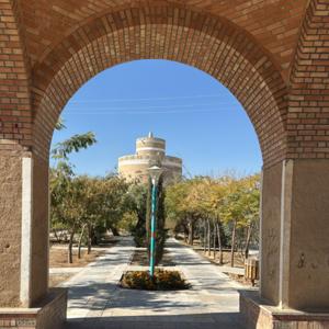 چرا ملتها شکست میخورند