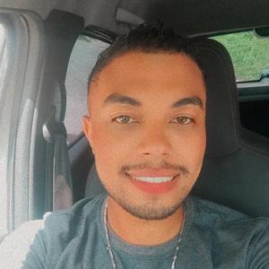 Jonathan Santos ™