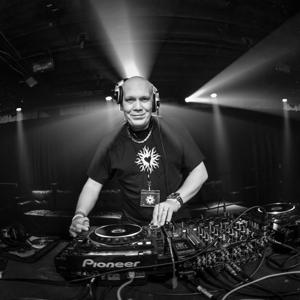 DJ Fonik