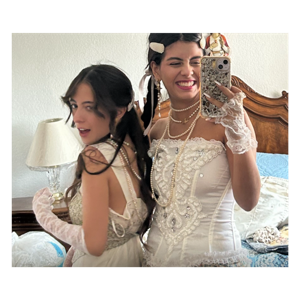 MODA CONTEMPORÁNEA- LU Y REN HABLANDO DE MODA