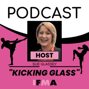 Kicking Glass: Women Of Muaythai