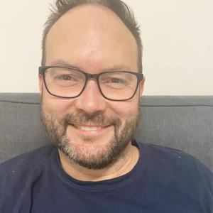 Dr Lucas Peter Lucas Neurosurgeon