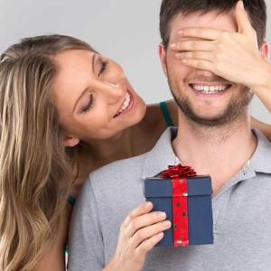 Новогодний сюрприз для него