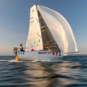 Arthur Petrucci avec Newest-FM sur la MiniTransat 2023 -