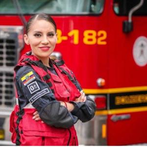 MUJER BOMBERO: OPORTUNIDADES Y DESAFIOS EN LA ACTUALIDAD