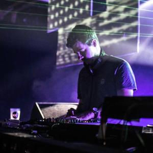 JerΩ (All-Tech-Family)