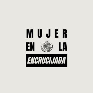 Mujer en la encrucijada