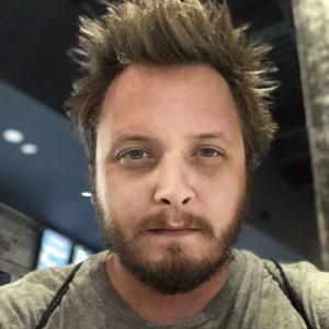 The Annoying Guy in the Room (Robbie's Random AF)