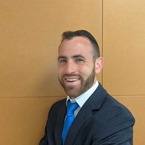 Reb Mel Lieber's Intersting halachic topics.