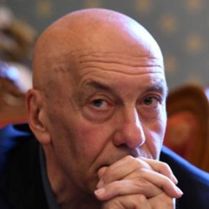 Claudio Velardi's podcast