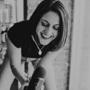 Talk behind the Chair, with Amanda!