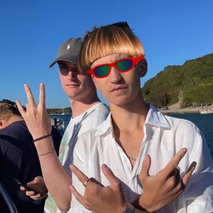 I'm not alone-JLammie Edit