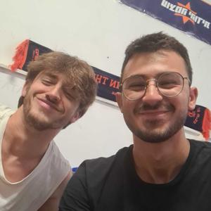 מאירים את החיים בעמק