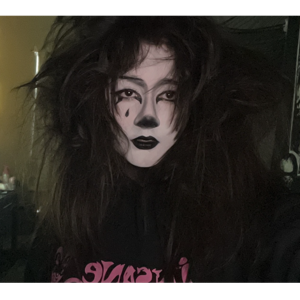 Chit-Chat with a Goth Juggalo