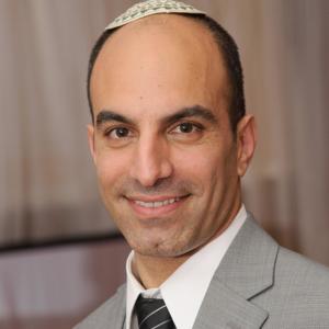 Reading Torah by Yemenite Proofread
קריאת התורה בהגהה תימנית