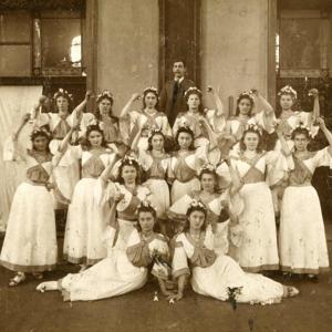The Tell on Cults Quacks and Persuasion