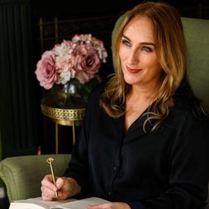 'Bloom Girl' with Catriona Jones