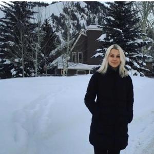 waiting room by phoebe bridgers