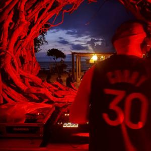 Techno for Breakfast