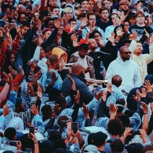 Kanye West - Never See Me Again