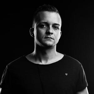 Roman Weber (OFFICIAL)