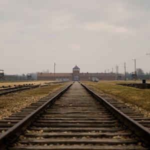 Il Treno Nazista dell’Oro: La Leggenda