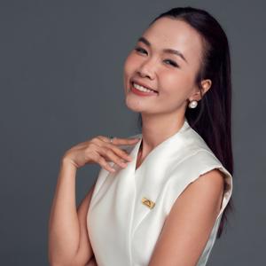 Vũ Phượng_Trạm Di Trú