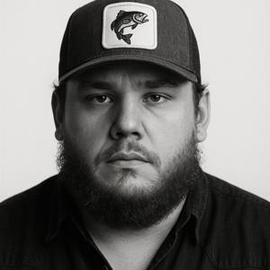 Luke Combs  - Biography Flash