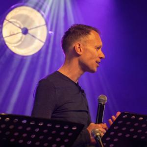 hij is - bijbelonderwijs