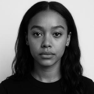 Sophie Wilde - Biography Flash