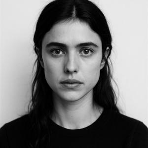 Margaret Qualley  - Biography Flash