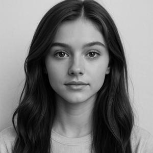 Brooke Monk - Biography Flash