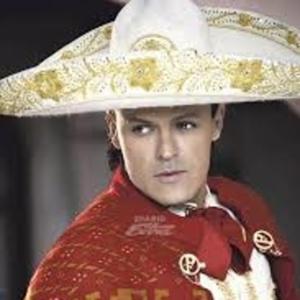 PEDRO FERNANDEZ EN NOCHE DE ROMANCE by sorita67