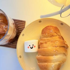 Kore’de Bir Tatlı Kahve Molası~