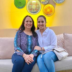 Gargaritas: 1 Cocktail, 2 Opinions