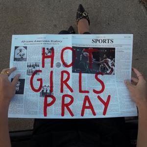 Hot Girls Pray