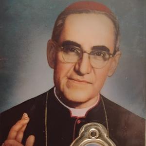 Orientando con Romero y cooperando con Parrilla.