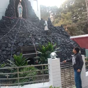 Aviral Dixit cricket