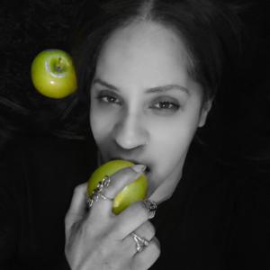 Eight Feet Under With Granny Smith