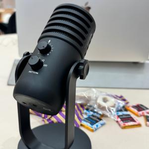 ねぇ、きいてよー