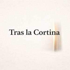 Tras la cortina