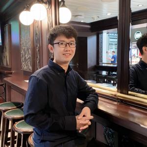 亮眼看财经