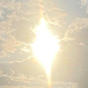 Light Between Worlds | Guided Meditations with Alchemystic